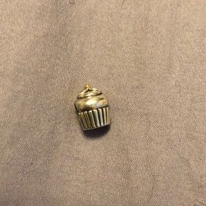 Screw on birthday cupcake charm